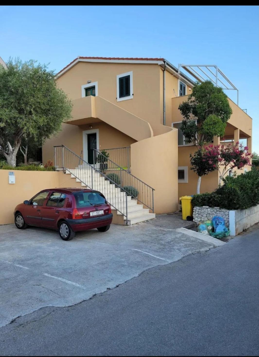 apartman zara Ražanj Dış mekan fotoğraf