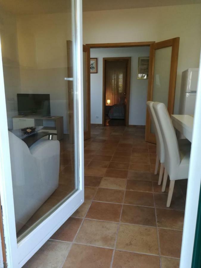 apartman zara Ražanj Dış mekan fotoğraf